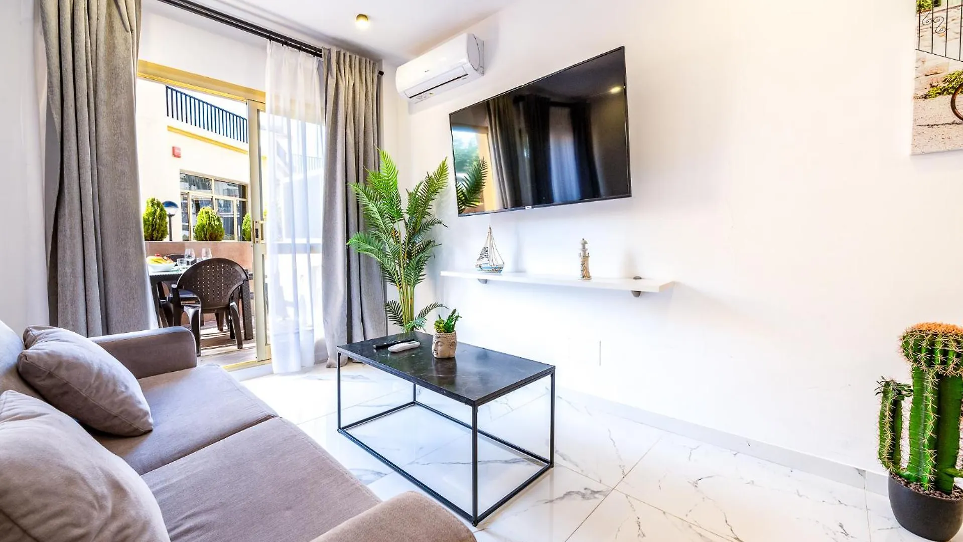 Oleholidays 601 Romana Playa Junto Al Mar Marbella Appartamento